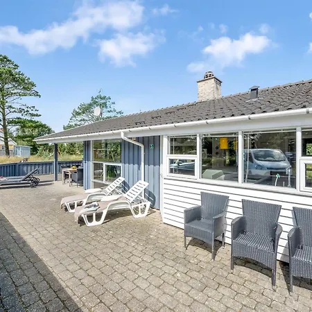 Birgita - 700m From The Sea By Interhome *