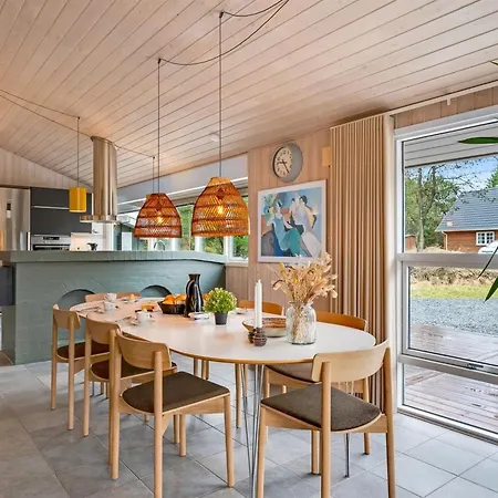Birgita - 700m From The Sea By Interhome Ferienhaus Vejers Strand