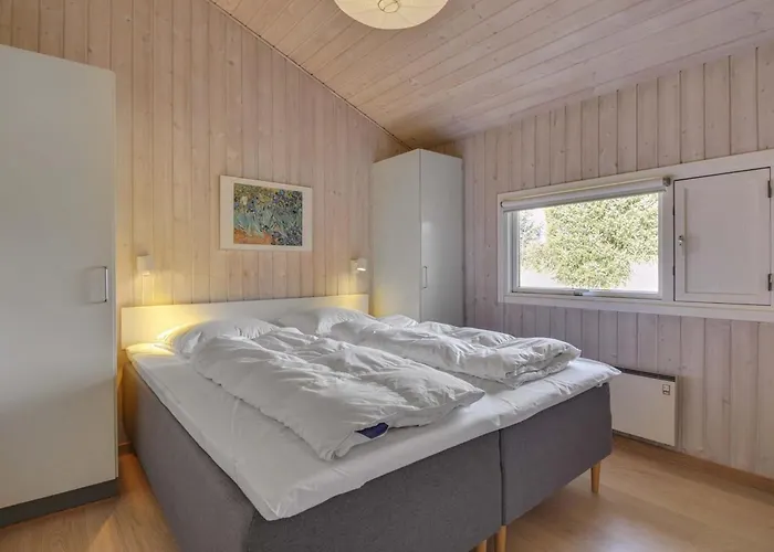 Holiday home Birgita - 700m From The Sea By Interhome *